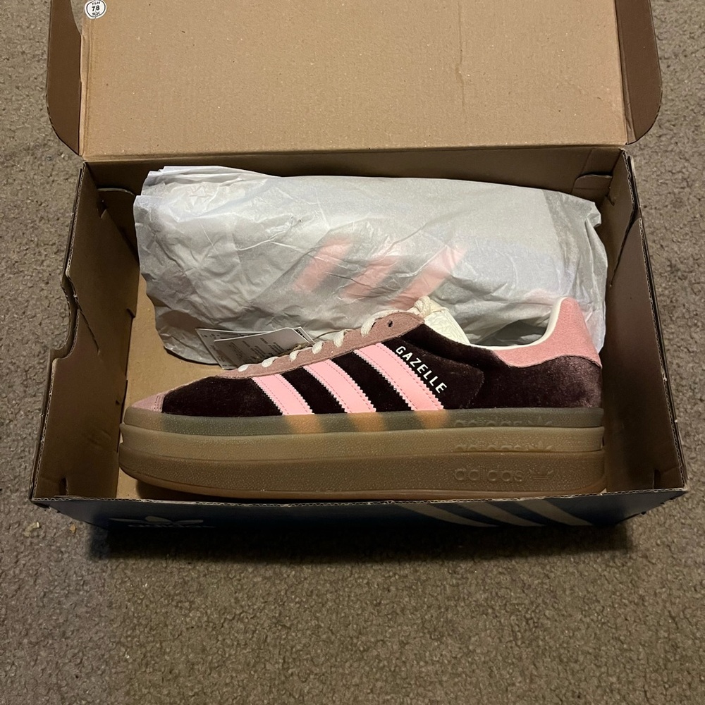 Adidas Gazelle Velvet Brown and Soft Pink Sneakers BRAND NEW